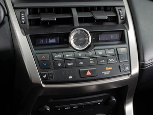 Внедорожник Lexus NX 2016 года, 2799000 рублей, Тюмень