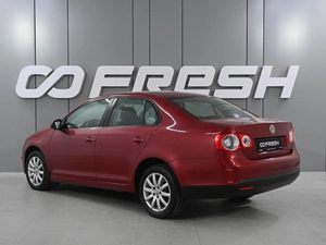 Седан Volkswagen Jetta 2010 года, 599000 рублей, Ростов-на-Дону