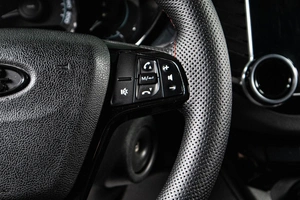 Седан ВАЗ (LADA) Vesta 2016 года, 869000 рублей, Сургут