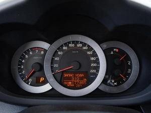 Внедорожник Toyota RAV4 2012 года, 1569000 рублей, Волгоград