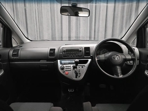 Минивэн Toyota Wish 2003 года, 789000 рублей, Красноярск