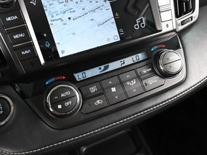 Внедорожник Toyota RAV4 2018 года, 2949000 рублей, Ростов-на-Дону