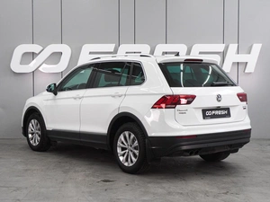Внедорожник Volkswagen Tiguan 2017 года, 2329000 рублей, Воронеж