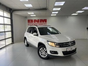 Внедорожник Volkswagen Tiguan 2011 года, 1030000 рублей, Смоленск