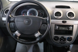 Хетчбэк Chevrolet Lacetti 2009 года, 529000 рублей, Омск