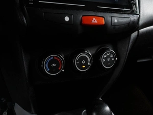 Внедорожник Mitsubishi ASX 2010 года, 899000 рублей, Воронеж