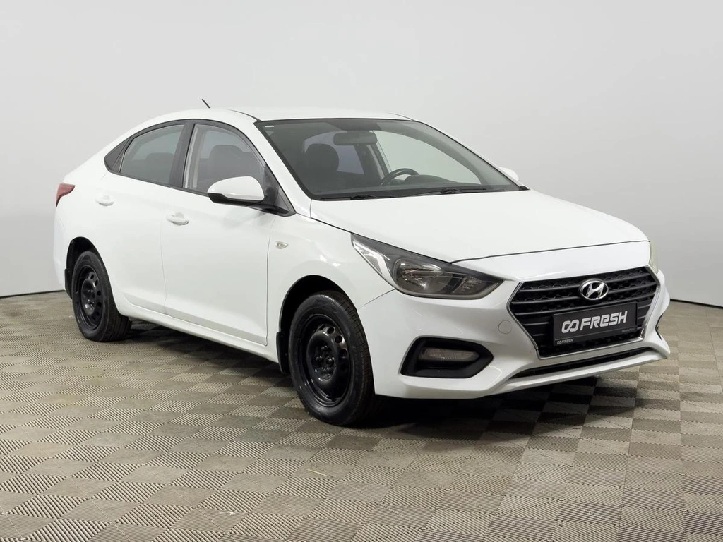 Седан Hyundai Solaris 2018 года, 779900 рублей, Казань