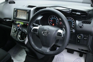 Минивэн Toyota Wish 2009 года, 1318000 рублей, Солонцы