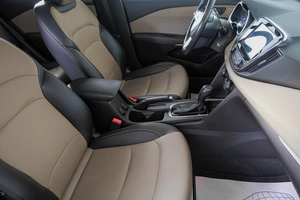 Седан Chevrolet Monza 2021 года, 1699000 рублей, Кемерово