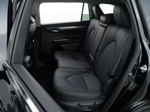 Внедорожник Toyota Highlander 2026 года, 5678434 рублей, Москва