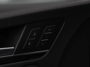 Внедорожник Audi SQ5 2020 года, 5093055 рублей, Москва