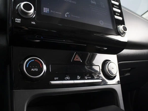 Внедорожник Hyundai Creta 2022 года, 2198000 рублей, Омск