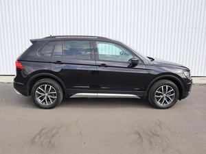 Внедорожник Volkswagen Tiguan 2020 года, 2570000 рублей, Брянск