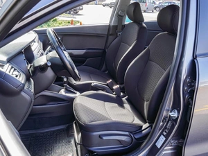 Седан Kia Rio 2017 года, 1350000 рублей, Краснодар