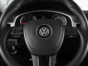 Внедорожник Volkswagen Touareg 2010 года, 2199000 рублей, Аксай