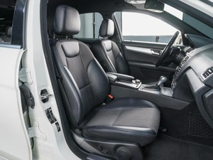 Седан Mercedes-benz C-класс 2010 года, 1208000 рублей, Сургут