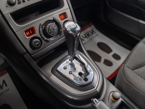 Хетчбэк Peugeot 308 2008 года, 475000 рублей, Красноярск