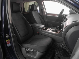 Внедорожник Volkswagen Touareg 2012 года, 1849000 рублей, Тюмень