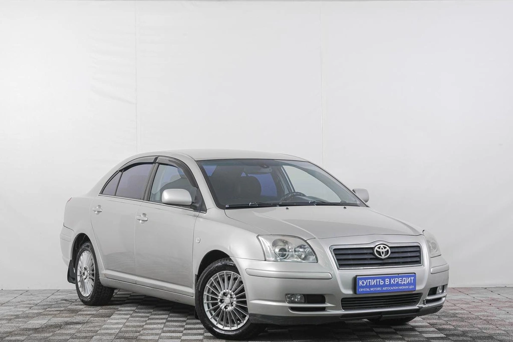 Седан Toyota Avensis 2003 года, 599000 рублей, Кемерово