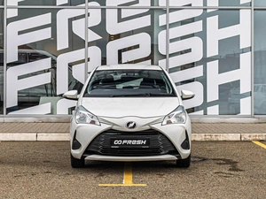 Хетчбэк Toyota Vitz 2019 года, 968070 рублей, Краснодар