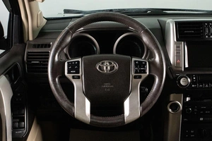 Внедорожник Toyota Land Cruiser Prado 2011 года, 2309000 рублей, Сургут