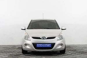 Хетчбэк Hyundai i20 2010 года, 569000 рублей, Сургут