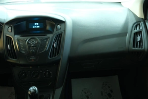 Хетчбэк Ford Focus 2014 года, 959000 рублей, Омск