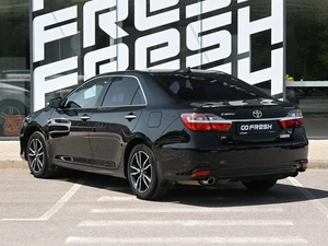 Седан Toyota Camry 2017 года, 2250000 рублей, Волгоград