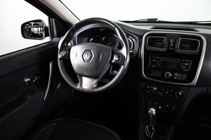 Хетчбэк Renault Sandero 2016 года, 859000 рублей, Пермь