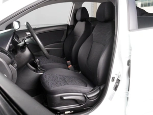 Седан Hyundai Solaris 2015 года, 1130000 рублей, Красный Пахарь