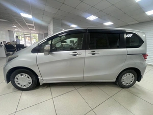 Минивэн Honda Freed 2010 года, 950000 рублей, Ачинск