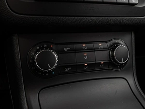 Хетчбэк Mercedes-benz B-класс 2012 года, 1040000 рублей, Краснодар