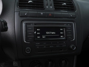 Седан Volkswagen Polo 2011 года, 690000 рублей, Ростов-на-Дону