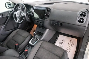 Внедорожник Volkswagen Tiguan 2013 года, 1299000 рублей, Красноярск