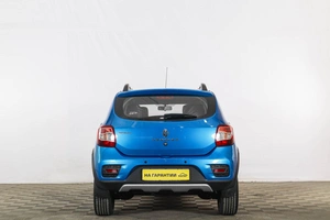 Хетчбэк Renault Sandero Stepway 2018 года, 929000 рублей, Тюмень