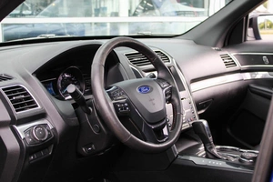 Внедорожник Ford Explorer 2016 года, 2800000 рублей, Ярославль
