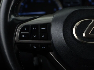 Внедорожник Lexus RX 2017 года, 3698055 рублей, Москва