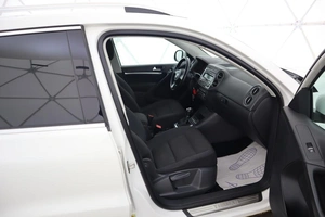 Внедорожник Volkswagen Tiguan 2011 года, 1250000 рублей, Обнинск