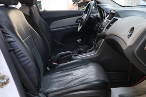 Седан Chevrolet Cruze 2012 года, 579000 рублей, Омск