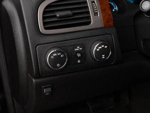 Внедорожник Chevrolet Tahoe 2011 года, 1796444 рублей, Москва