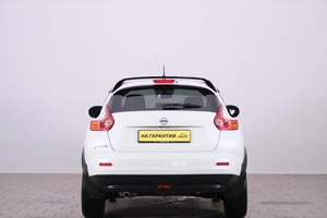 Внедорожник Nissan Juke 2013 года, 1299000 рублей, Омск