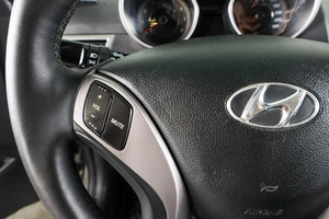 Седан Hyundai Elantra 2012 года, 979000 рублей, Пермь