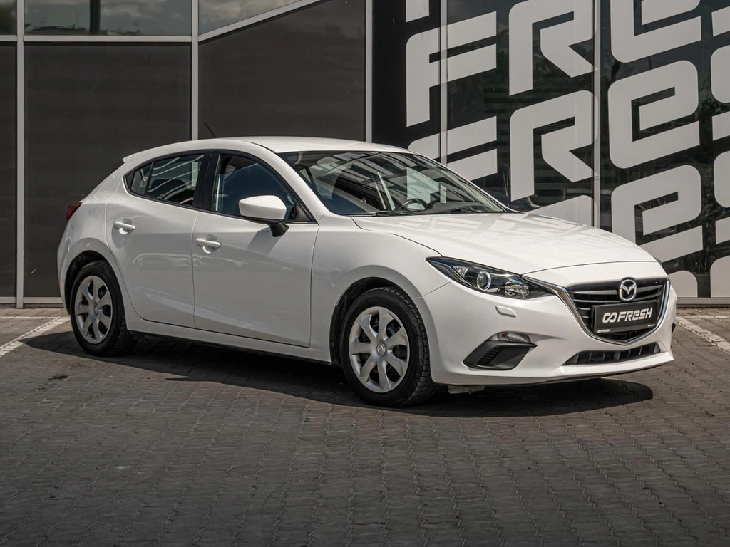 Хетчбэк Mazda 3 2014 года, 1310000 рублей, Краснодар