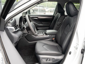 Внедорожник Toyota Highlander 2026 года, 5550000 рублей, Краснодар