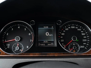 Седан Volkswagen Passat 2012 года, 1180000 рублей, Краснодар