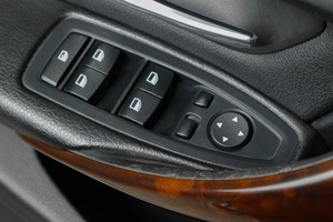 Седан BMW 3 серия 2015 года, 2019000 рублей, Тюмень