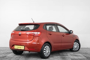 Хетчбэк Kia Rio 2013 года, 779000 рублей, Кемерово