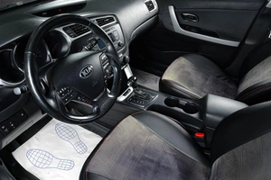 Хетчбэк Kia Ceed 2016 года, 1419000 рублей, Тюмень