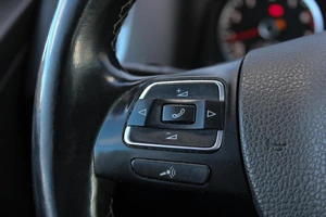 Внедорожник Volkswagen Tiguan 2015 года, 1449000 рублей, Ярославль