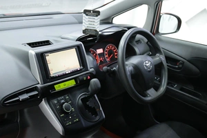 Минивэн Toyota Wish 2013 года, 1438000 рублей, Солонцы